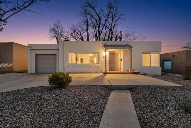 511 Carlisle Boulevard SE, Albuquerque, NM 87106