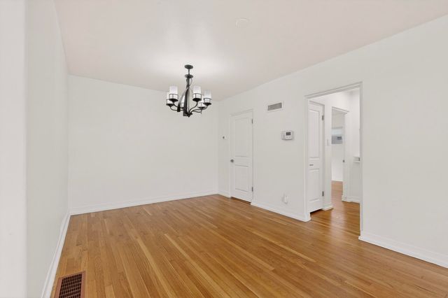 511 Carlisle Boulevard SE, Albuquerque, NM 87106