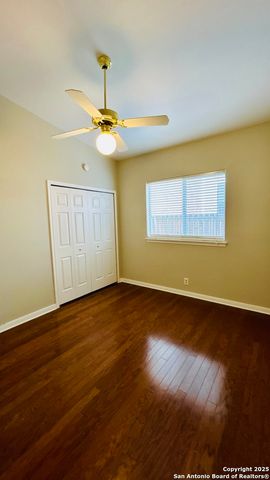 6362 PARKLAND OAKS DR, San Antonio, TX 78240