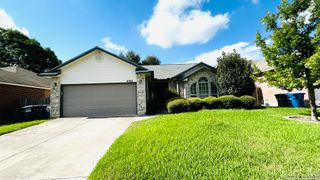 6362 PARKLAND OAKS DR, San Antonio, TX 78240