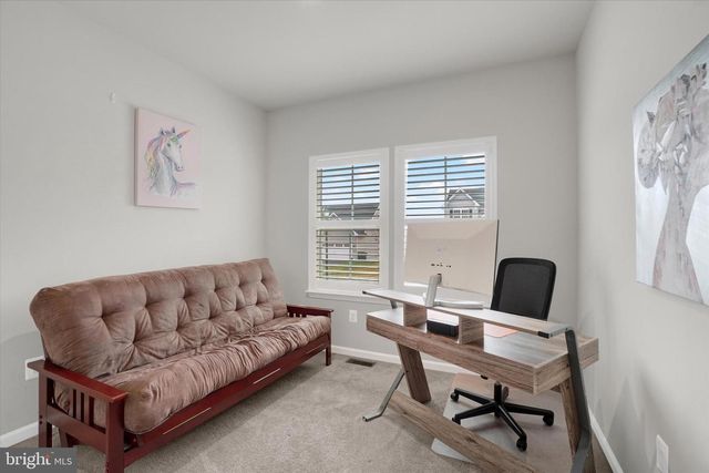 19 LADY HARRINGTON DR, York, PA 17402