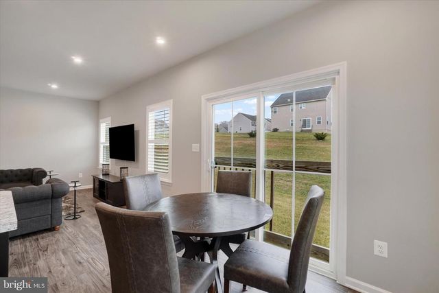 19 LADY HARRINGTON DR, York, PA 17402