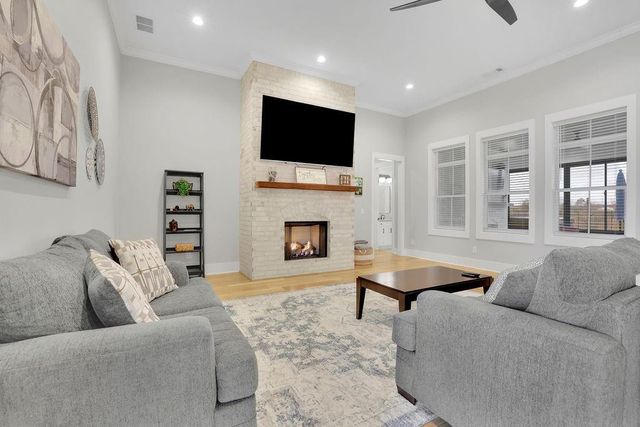 29 Ravenfield Road, Taylorsville, GA 30178