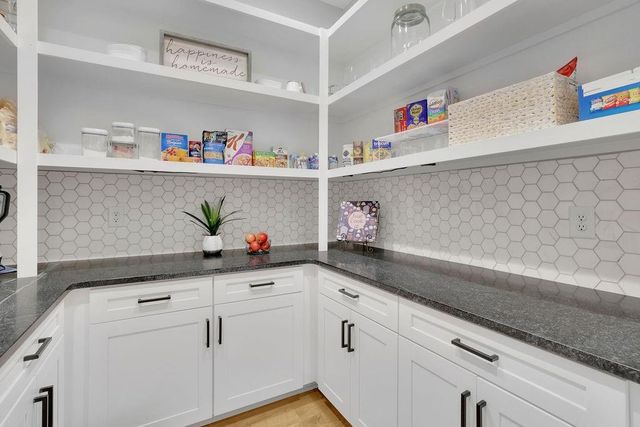 29 Ravenfield Road, Taylorsville, GA 30178