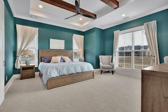 29 Ravenfield Road, Taylorsville, GA 30178