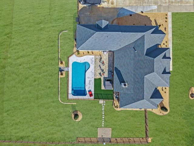 29 Ravenfield Road, Taylorsville, GA 30178