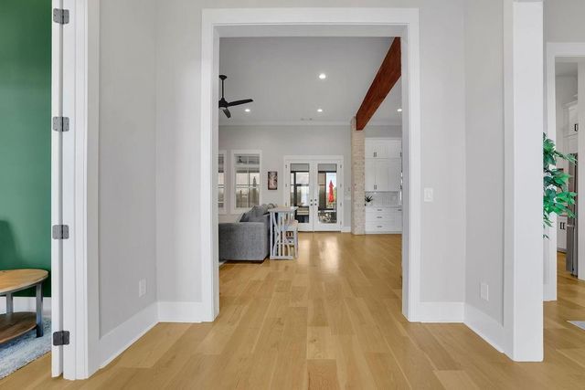 29 Ravenfield Road, Taylorsville, GA 30178