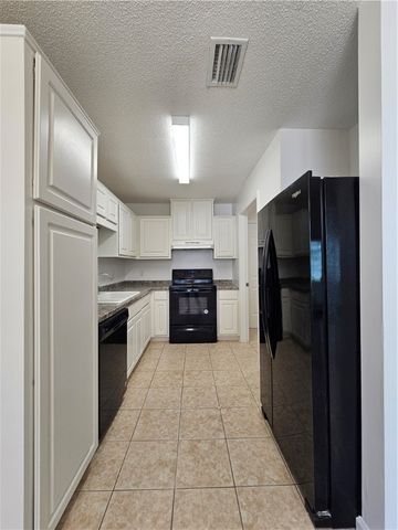 214 Nell Leone Drive, Brunswick, GA 31520