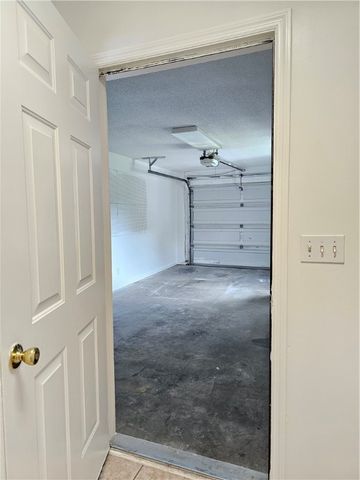 214 Nell Leone Drive, Brunswick, GA 31520