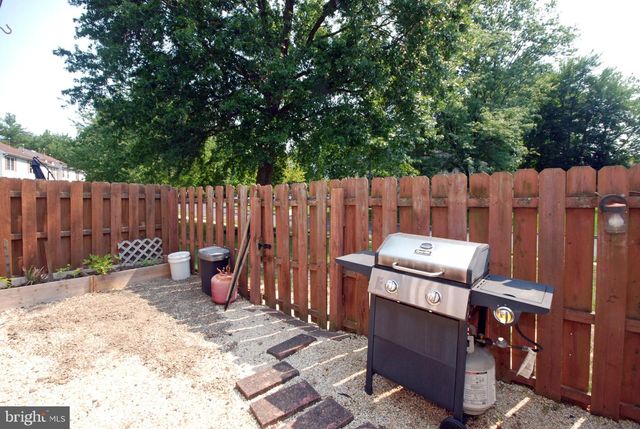 31 DUNMOOR CT S, Hamilton, NJ 08690