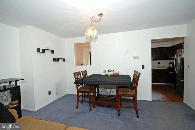 31 DUNMOOR CT S, Hamilton, NJ 08690