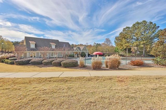 1871 Alcovy Bluff Way, Lawrenceville, GA 30045