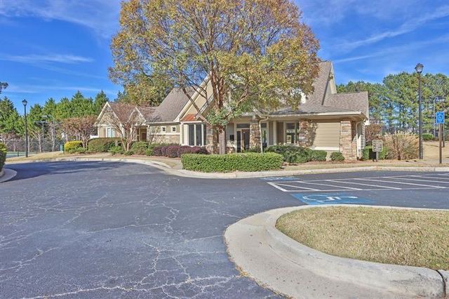 1871 Alcovy Bluff Way, Lawrenceville, GA 30045