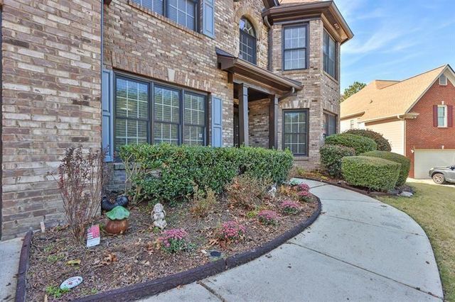 1871 Alcovy Bluff Way, Lawrenceville, GA 30045