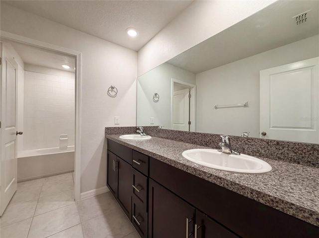 11849 BLACKEYED SUSAN DRIVE, Riverview, FL 33579