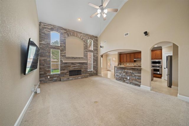 8818 Silver Yacht Drive, Humble, TX 77346