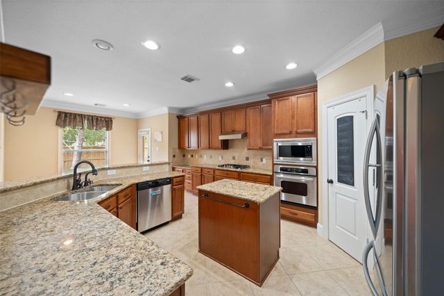 8818 Silver Yacht Drive, Humble, TX 77346