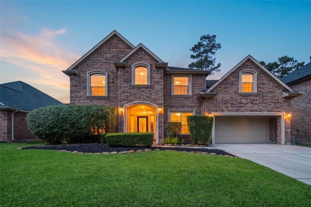 8818 Silver Yacht Drive, Humble, TX 77346