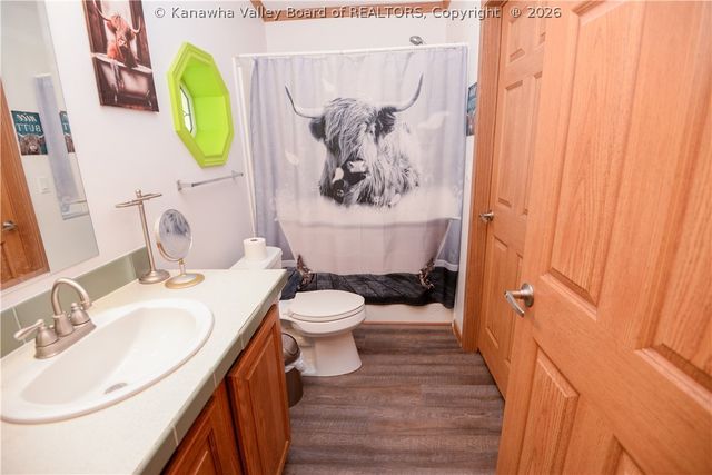 520 Balser Lane, Charleston, WV 25312