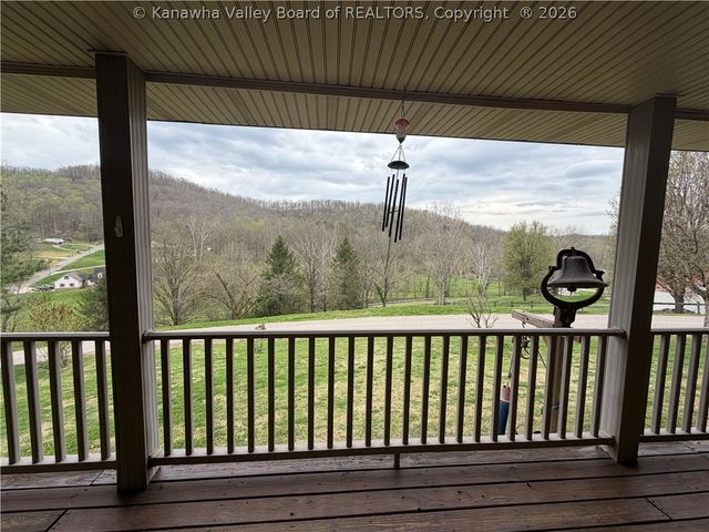 520 Balser Lane, Charleston, WV 25312