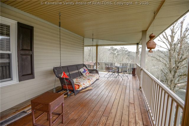 520 Balser Lane, Charleston, WV 25312