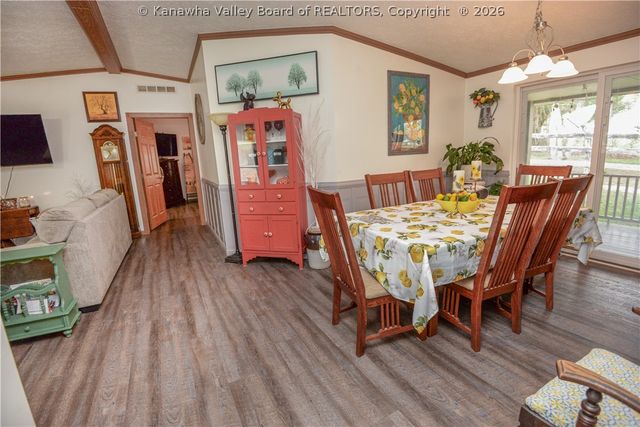 520 Balser Lane, Charleston, WV 25312