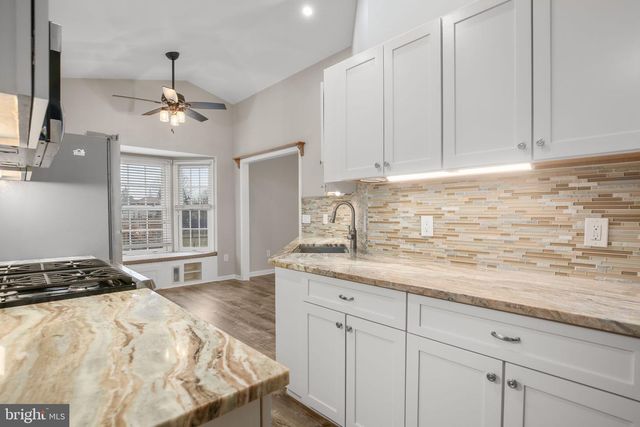 207 OLD LANDING CT, Fredericksburg, VA 22405