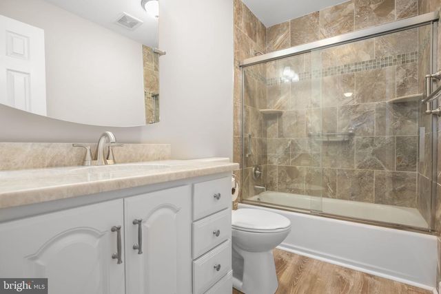 207 OLD LANDING CT, Fredericksburg, VA 22405