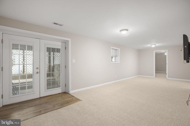 207 OLD LANDING CT, Fredericksburg, VA 22405