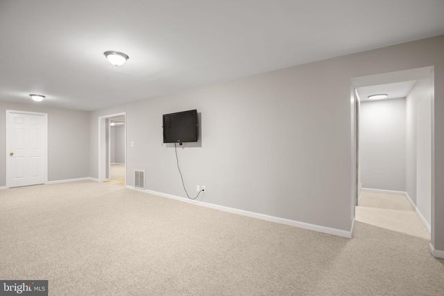 207 OLD LANDING CT, Fredericksburg, VA 22405