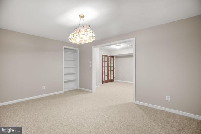 207 OLD LANDING CT, Fredericksburg, VA 22405