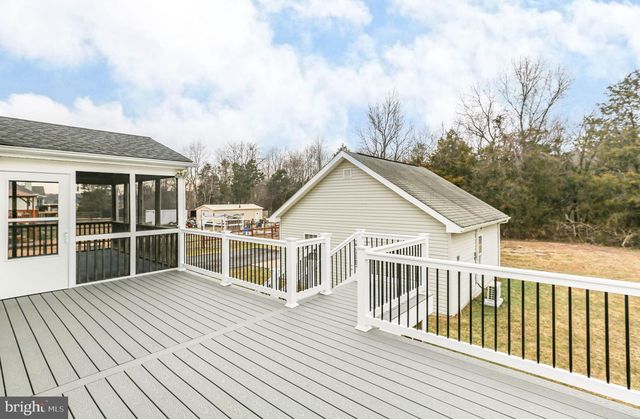 207 OLD LANDING CT, Fredericksburg, VA 22405