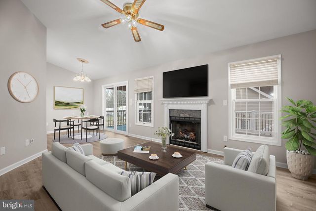 207 OLD LANDING CT, Fredericksburg, VA 22405