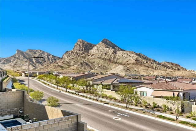 11622 Midnight Melody Avenue, Las Vegas, NV 89138