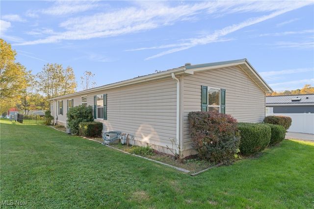 1005 Overlook Drive SW, Canton, OH 44706