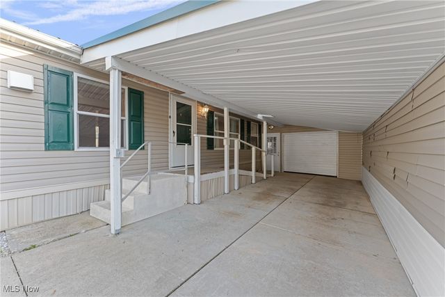 1005 Overlook Drive SW, Canton, OH 44706