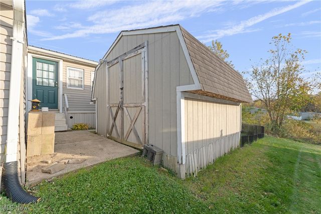 1005 Overlook Drive SW, Canton, OH 44706