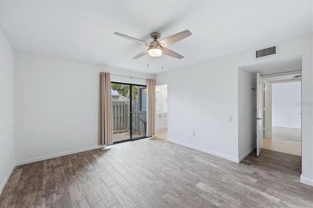 135 WOODLAND PLACE, Osprey, FL 34229