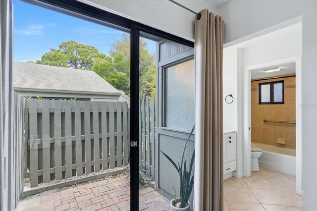 135 WOODLAND PLACE, Osprey, FL 34229