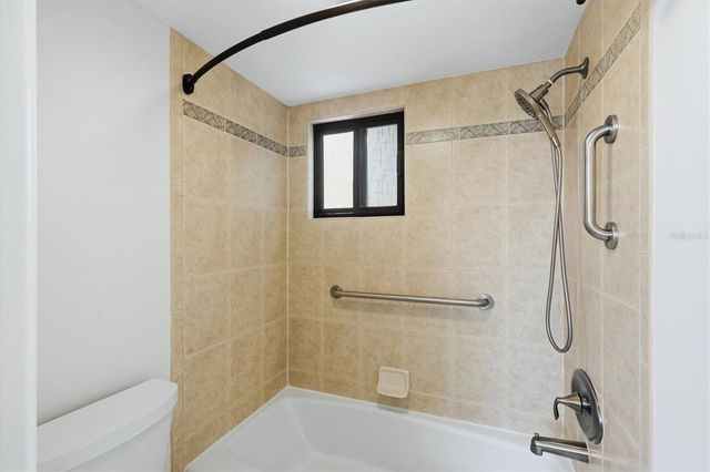 135 WOODLAND PLACE, Osprey, FL 34229