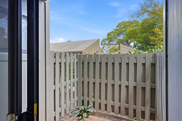 135 WOODLAND PLACE, Osprey, FL 34229