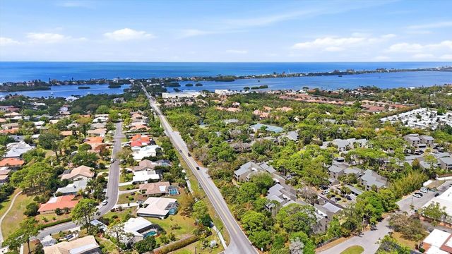 135 WOODLAND PLACE, Osprey, FL 34229