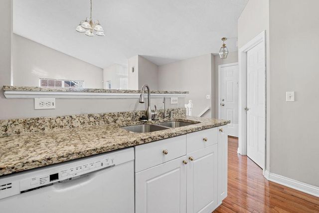 3999 Kensingwood Drive, Columbus, OH 43230