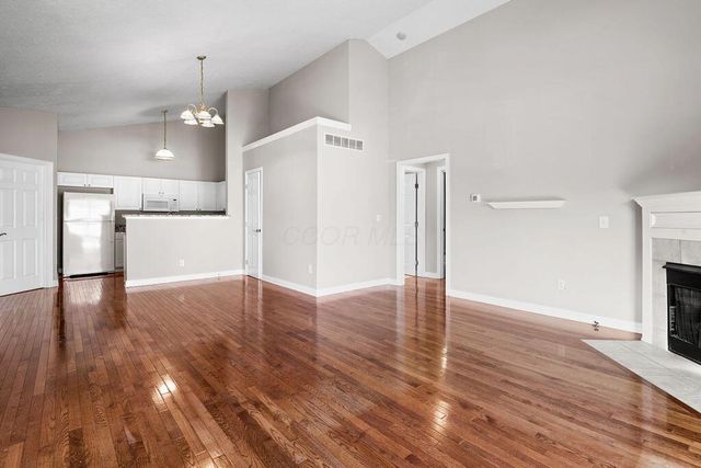 3999 Kensingwood Drive, Columbus, OH 43230