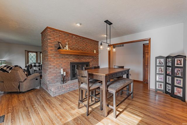 8225 Nation Road, Mount Vernon, IN 47620