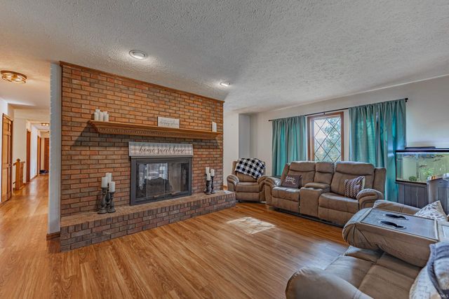 8225 Nation Road, Mount Vernon, IN 47620