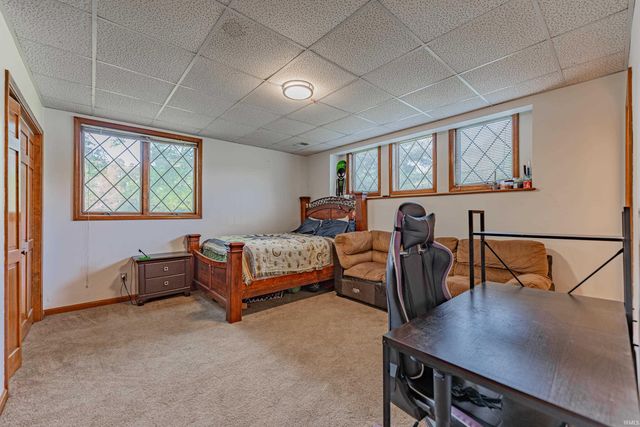 8225 Nation Road, Mount Vernon, IN 47620