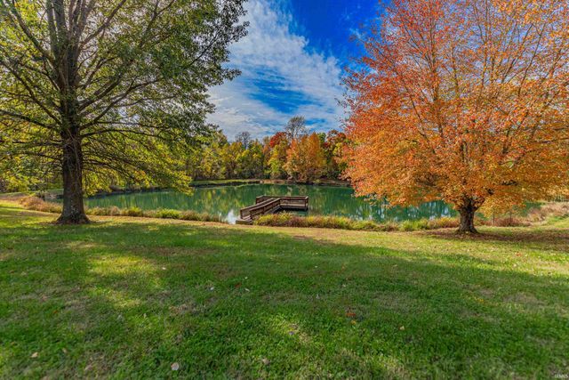 8225 Nation Road, Mount Vernon, IN 47620