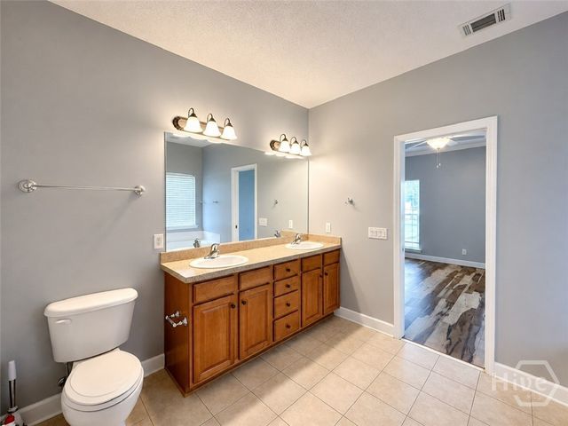 112 O'Hara Drive, Richmond Hill, GA 31324