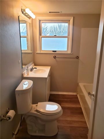 3102 Bergman St, Sheraden, PA 15204